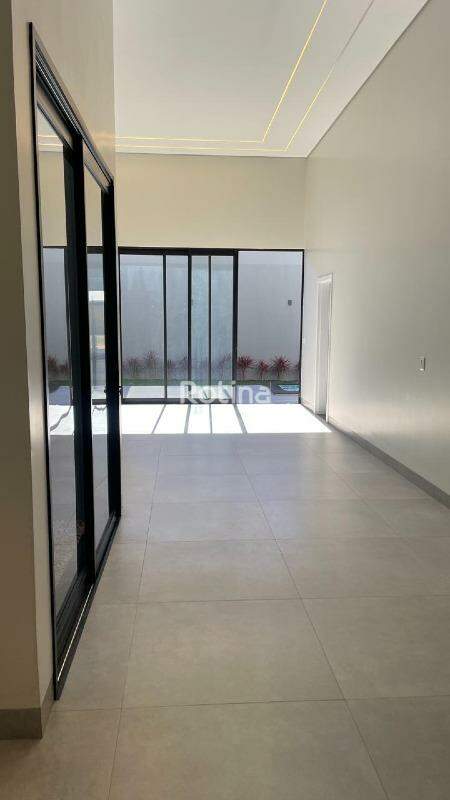 Casa Condomínio Fechado à venda, 3 quartos em Uberlândia no bairro Grand Ville no valor de R$ 1.470.000,00 - Rotina Imobiliária: 