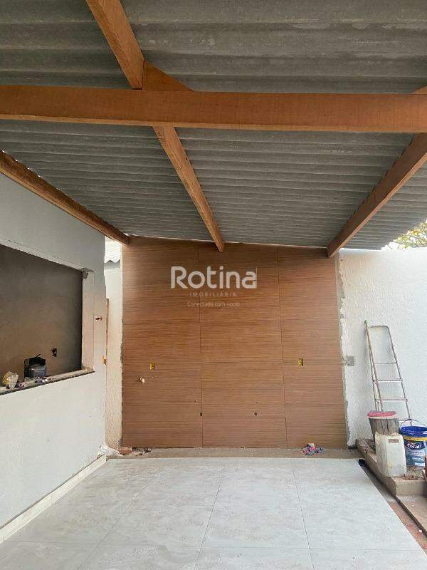 Casa à venda, 3 quartos em Uberlândia no bairro Jardim Brasília no valor de R$ 440.000,00 - Rotina Imobiliária: 