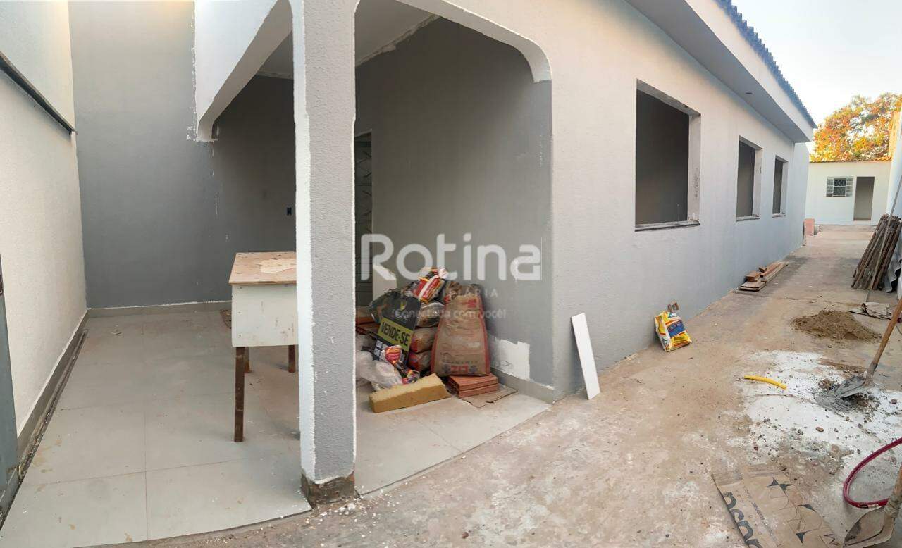 Casa à venda, 3 quartos em Uberlândia no bairro Jardim Brasília no valor de R$ 440.000,00 - Rotina Imobiliária: 