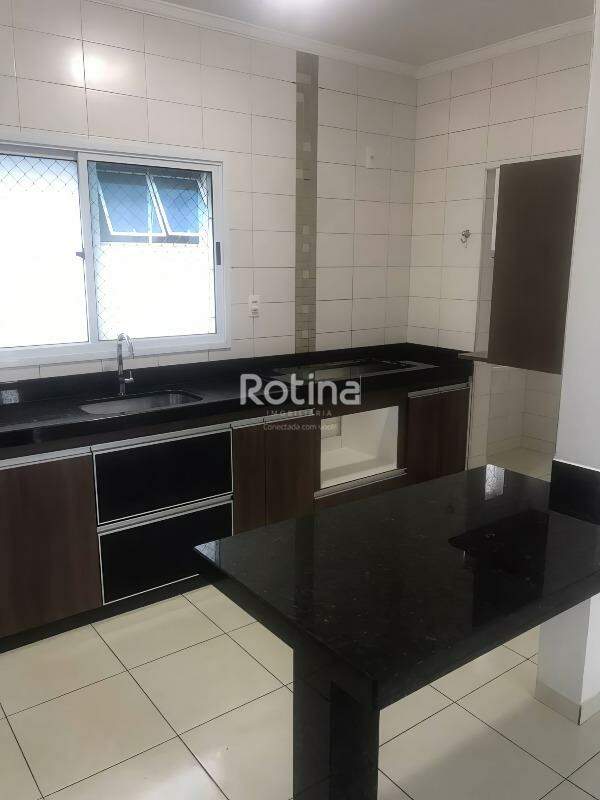 Apartamento à venda, 2 quartos em Uberlândia no bairro Santa Mônica no valor de R$ 420.000,00 - Rotina Imobiliária: 
