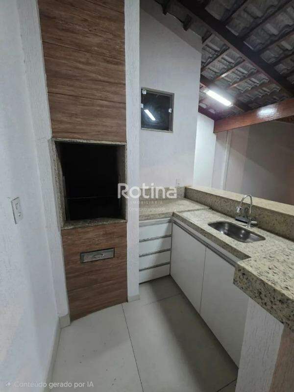 Casa à venda, 3 quartos em Uberlândia no bairro Jardim Patrícia no valor de R$ 765.000,00 - Rotina Imobiliária: 
