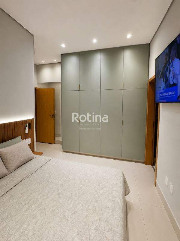 Casa à venda, 3 quartos em Uberlândia no bairro Grand Ville no valor de R$ 790.000,00 - Rotina Imobiliária: 