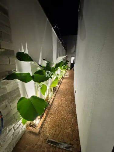 Casa à venda, 3 quartos em Uberlândia no bairro Grand Ville no valor de R$ 790.000,00 - Rotina Imobiliária: 