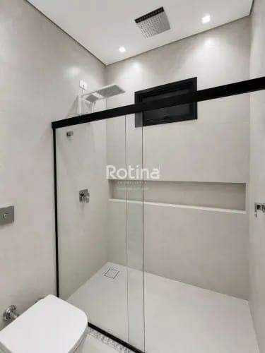 Casa à venda, 3 quartos em Uberlândia no bairro Grand Ville no valor de R$ 790.000,00 - Rotina Imobiliária: 