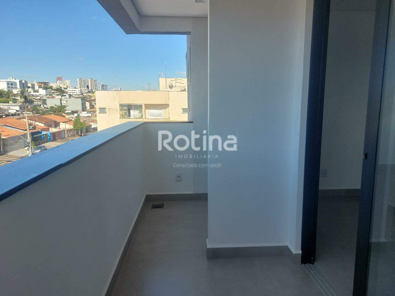 Cobertura para alugar, 4 quartos em Uberlândia no bairro Daniel Fonseca no valor de R$ 6.500,00 - Rotina Imobiliária: 