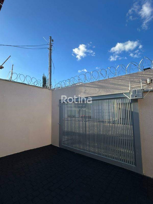 Casa à venda, 3 quartos em Uberlândia no bairro Vigilato Pereira no valor de R$ 1.200.000,00 - Rotina Imobiliária: 