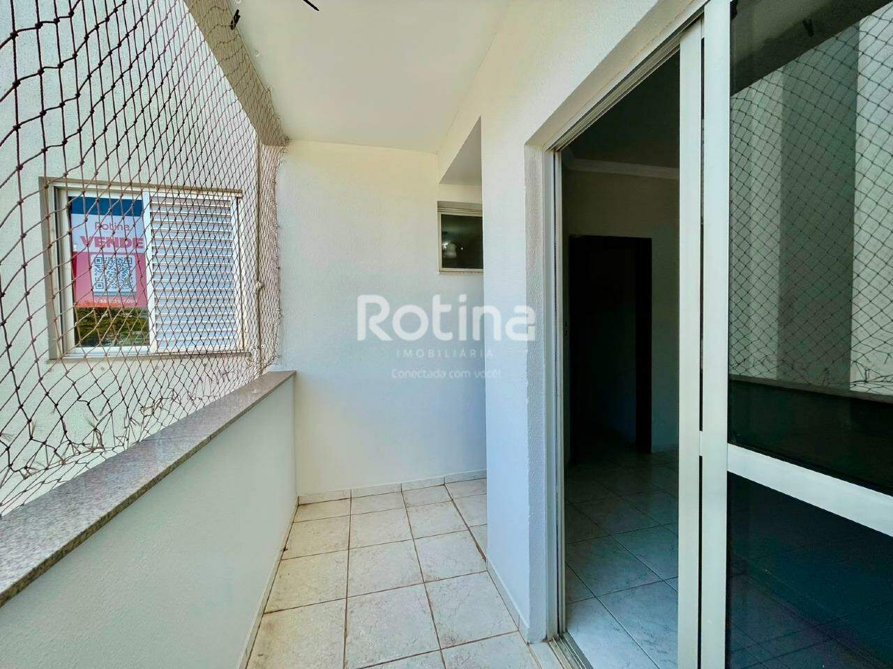 Apartamento à venda, 3 quartos em Uberlândia no bairro Brasil no valor de R$ 390.000,00 - Rotina Imobiliária: 