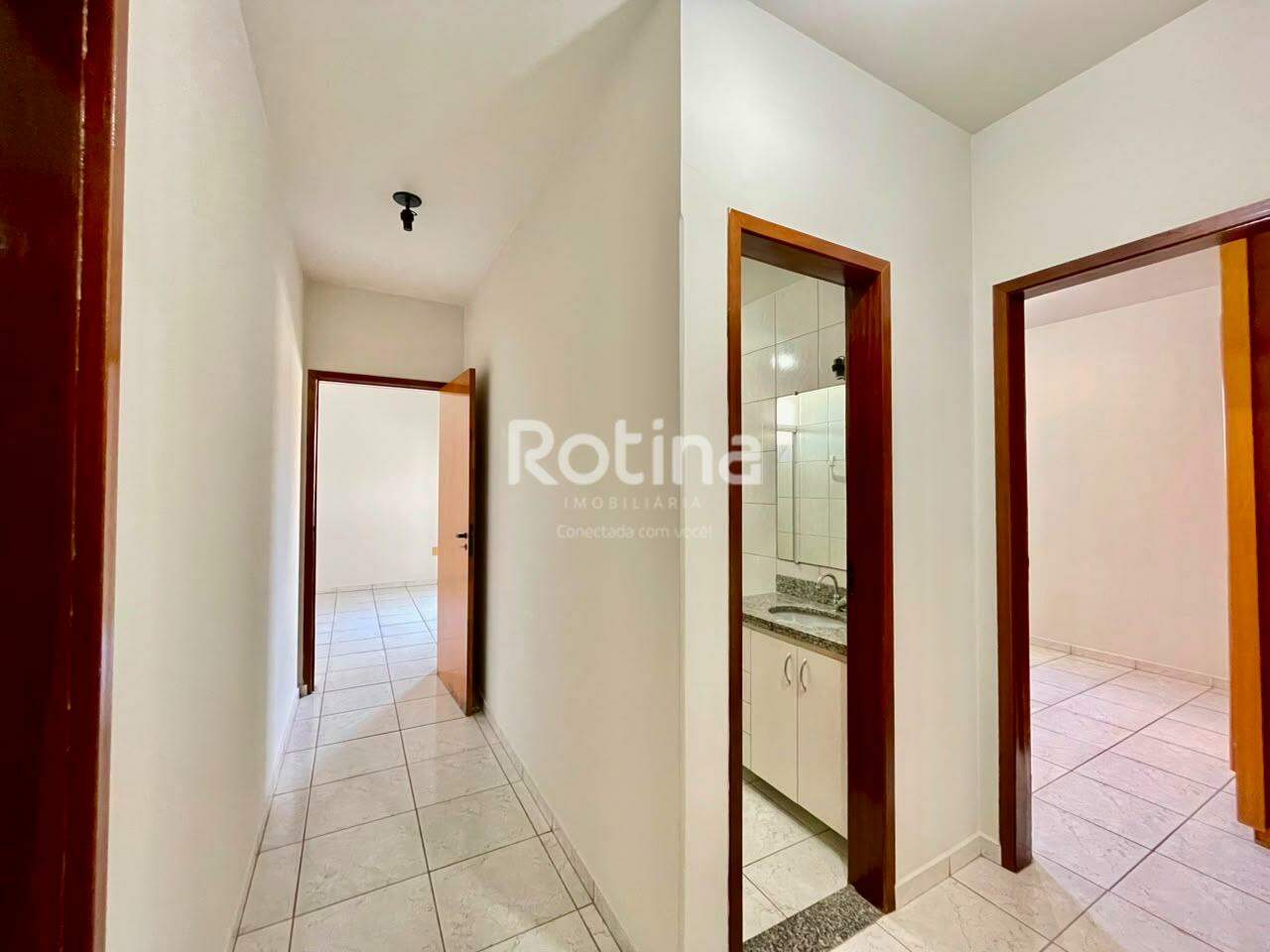 Apartamento à venda, 3 quartos em Uberlândia no bairro Brasil no valor de R$ 390.000,00 - Rotina Imobiliária: 