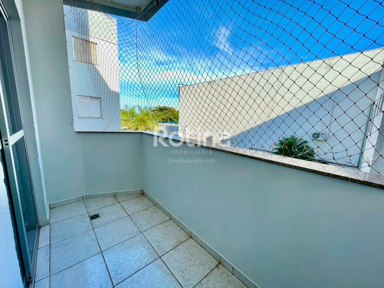 Apartamento à venda, 3 quartos em Uberlândia no bairro Brasil no valor de R$ 390.000,00 - Rotina Imobiliária: 