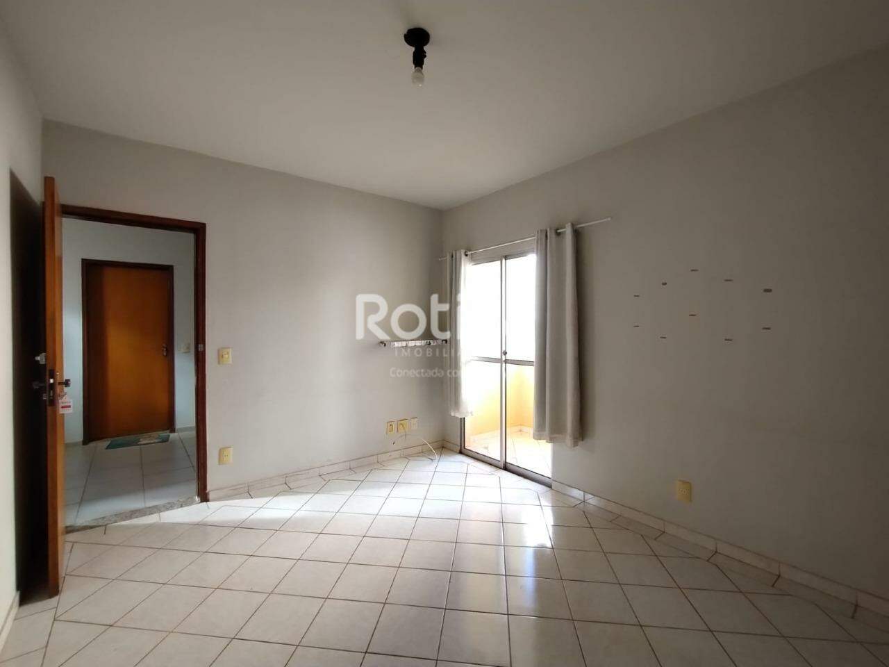 Apartamento para alugar, 2 quartos em Uberlândia no bairro Santa Mônica no valor de R$ 1.500,00 - Rotina Imobiliária: 