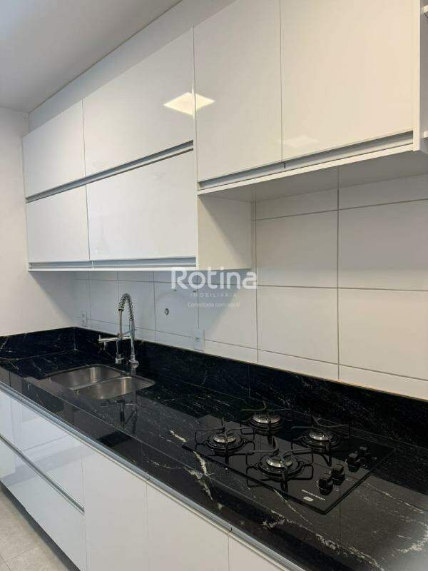 Apartamento à venda, 3 quartos em Uberlândia no bairro Jardim Karaíba no valor de R$ 1.100.000,00 - Rotina Imobiliária: 