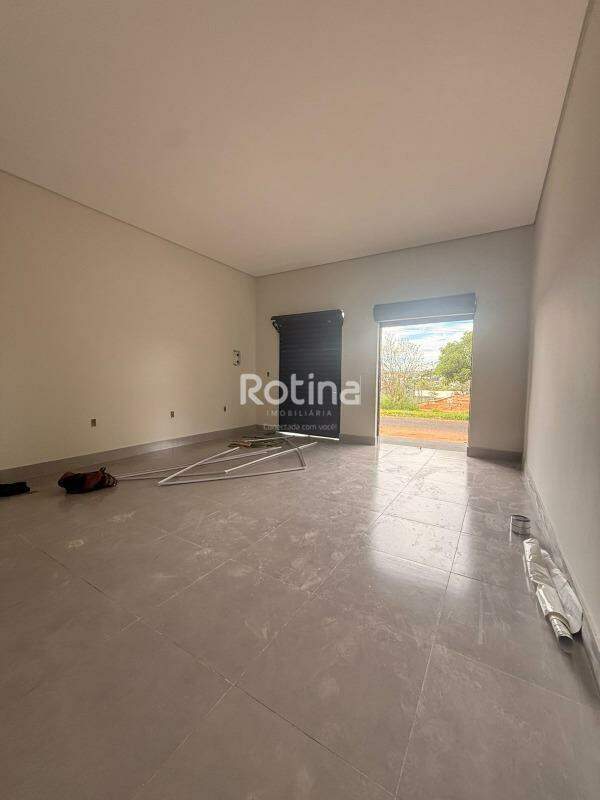 Loja à venda, em Uberlândia no bairro Jaraguá no valor de R$ 395.000,00 - Rotina Imobiliária: 