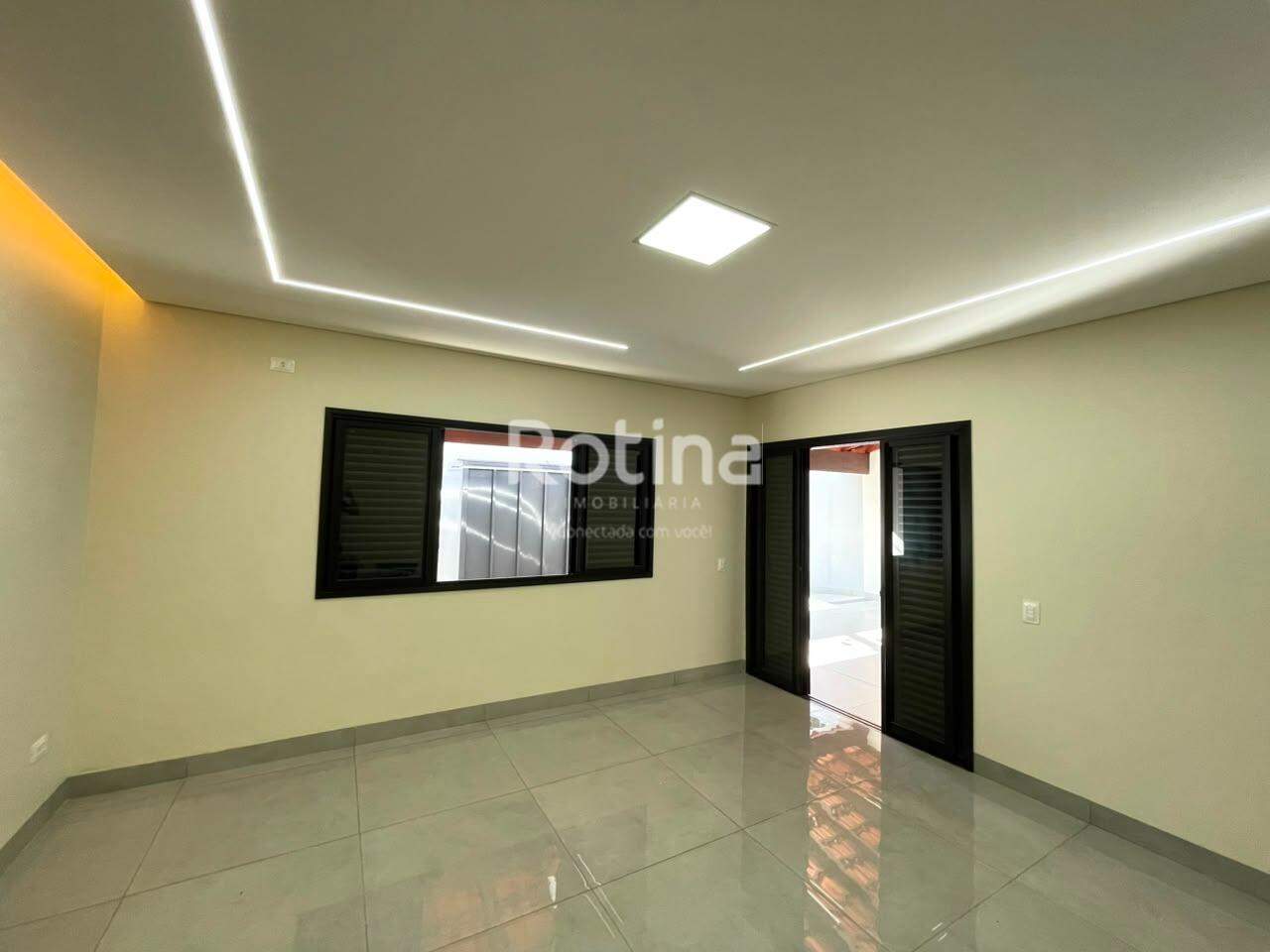 Casa à venda, 3 quartos em Uberlândia no bairro Segismundo Pereira no valor de R$ 820.000,00 - Rotina Imobiliária: 