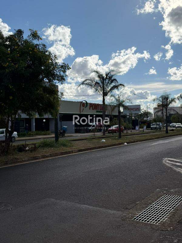 Apartamento à venda, 2 quartos em Uberlândia no bairro Grand Ville no valor de R$ 195.000,00 - Rotina Imobiliária: 