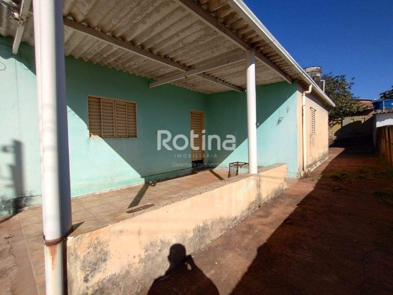 Casa à venda, 3 quartos em Uberlândia no bairro Jaraguá no valor de R$ 320.000,00 - Rotina Imobiliária: 