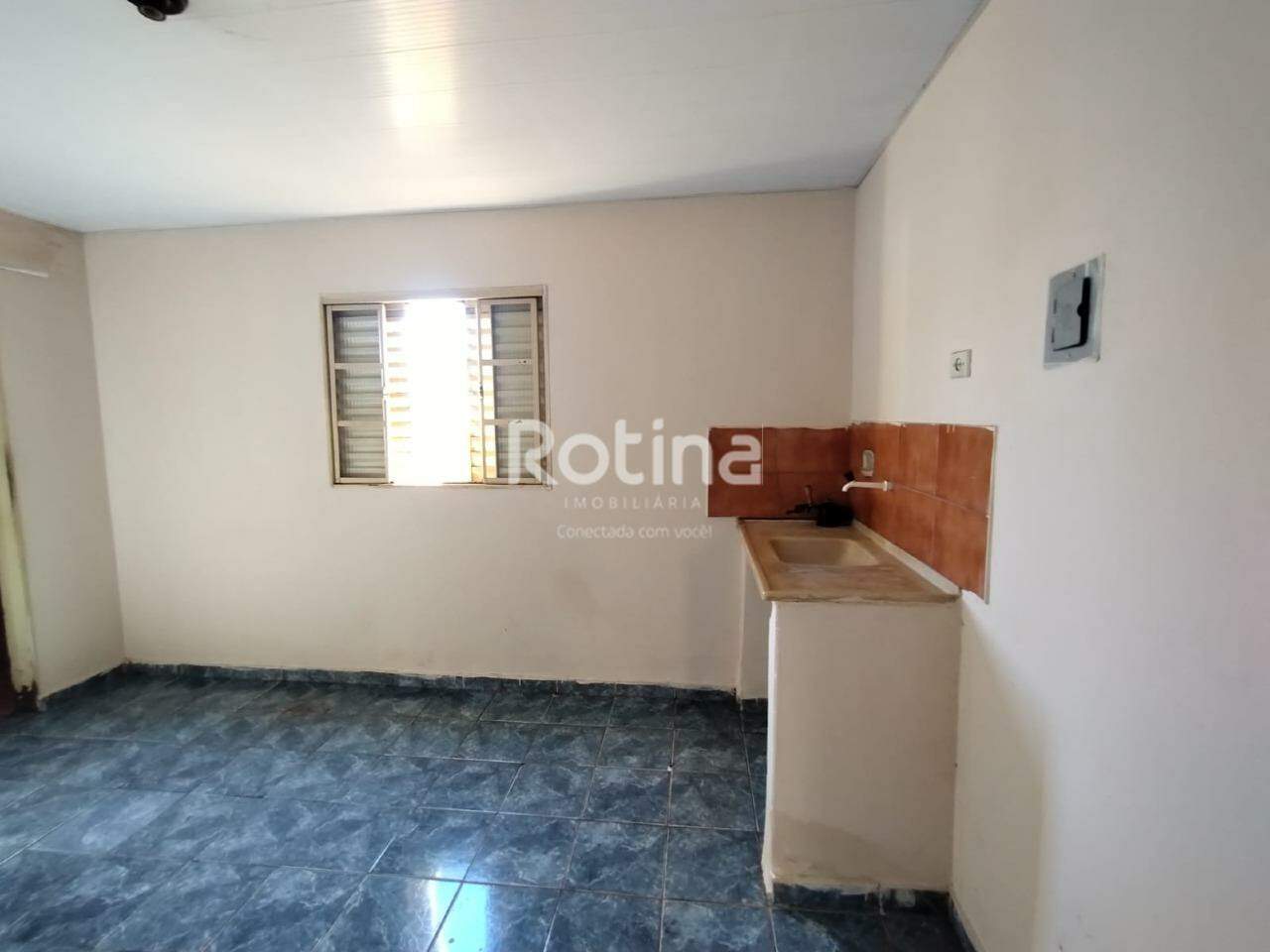 Casa à venda, 3 quartos em Uberlândia no bairro Jaraguá no valor de R$ 320.000,00 - Rotina Imobiliária: 