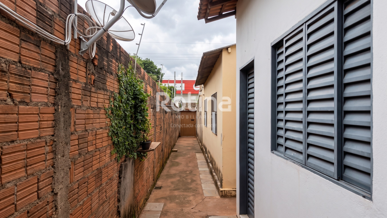 Casa à venda, 4 quartos em Uberlândia no bairro São José no valor de R$ 280.000,00 - Rotina Imobiliária: 