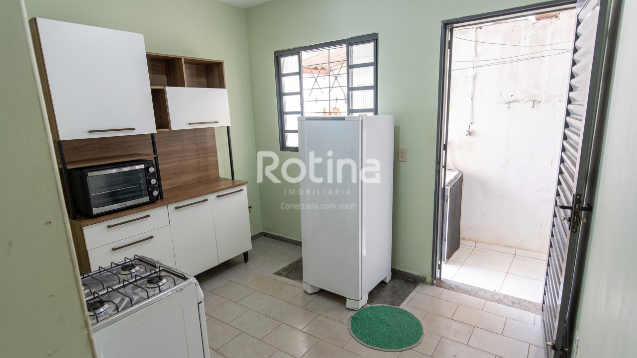 Casa à venda, 4 quartos em Uberlândia no bairro São José no valor de R$ 280.000,00 - Rotina Imobiliária: 