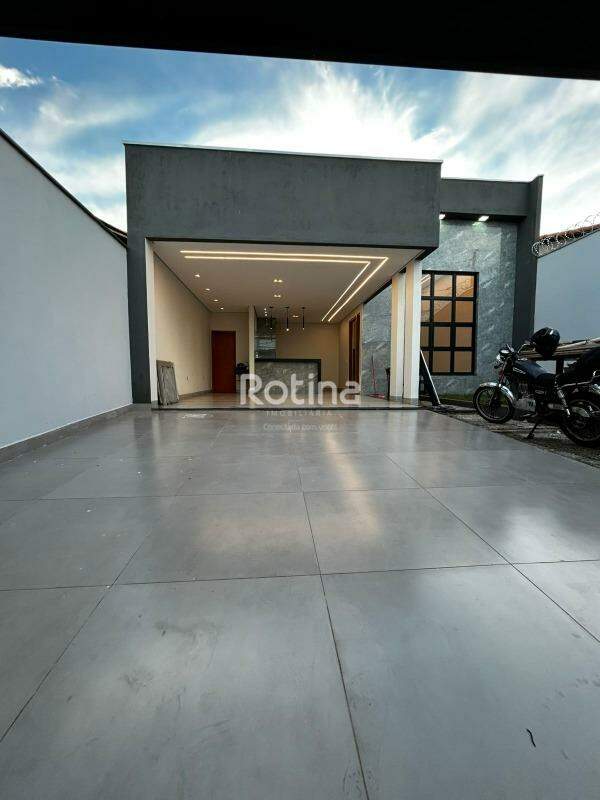 Casa para alugar, 3 quartos em Uberlândia no bairro Jardim Europa no valor de R$ 4.200,00 - Rotina Imobiliária: 