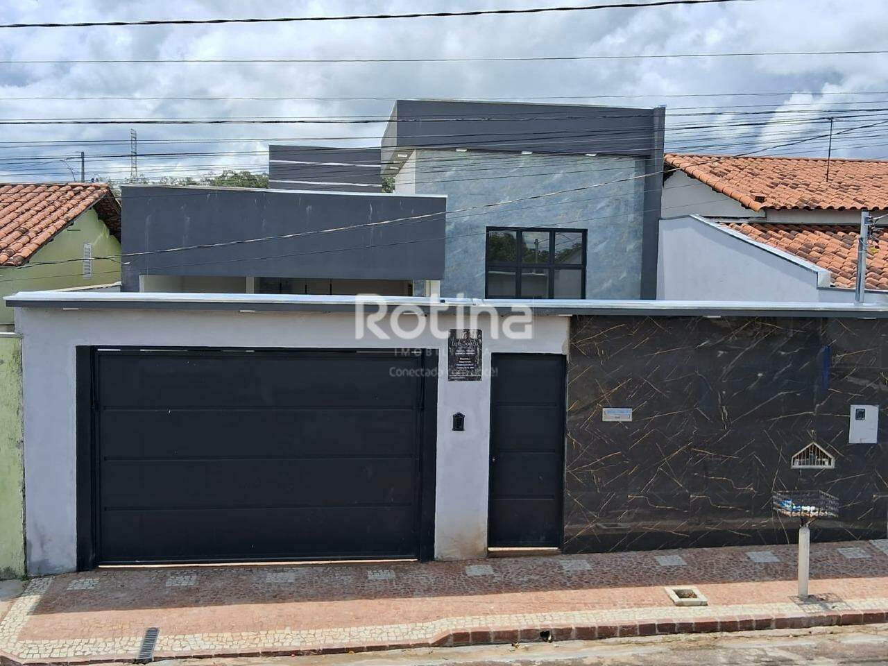 Casa para alugar, 3 quartos em Uberlândia no bairro Jardim Europa no valor de R$ 4.200,00 - Rotina Imobiliária: 