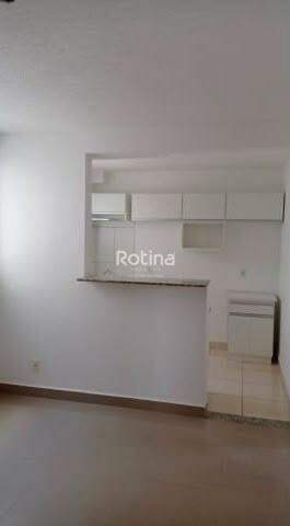 Apartamento à venda, 2 quartos em Uberlândia no bairro Chacaras Tubalina e Quartel no valor de R$ 250.000,00 - Rotina Imobiliária: 