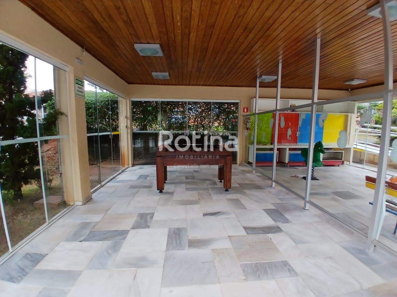 Apartamento à venda, 3 quartos em Uberlândia no bairro Santa Mônica no valor de R$ 425.000,00 - Rotina Imobiliária: 