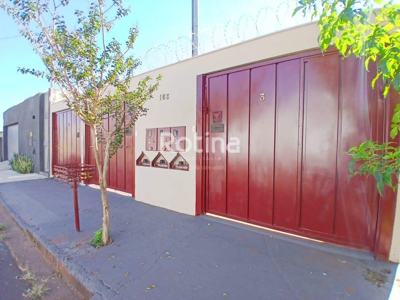 Casa para alugar, 2 quartos em Uberlândia no bairro Shopping Park no valor de R$ 1.700,00 - Rotina Imobiliária: 