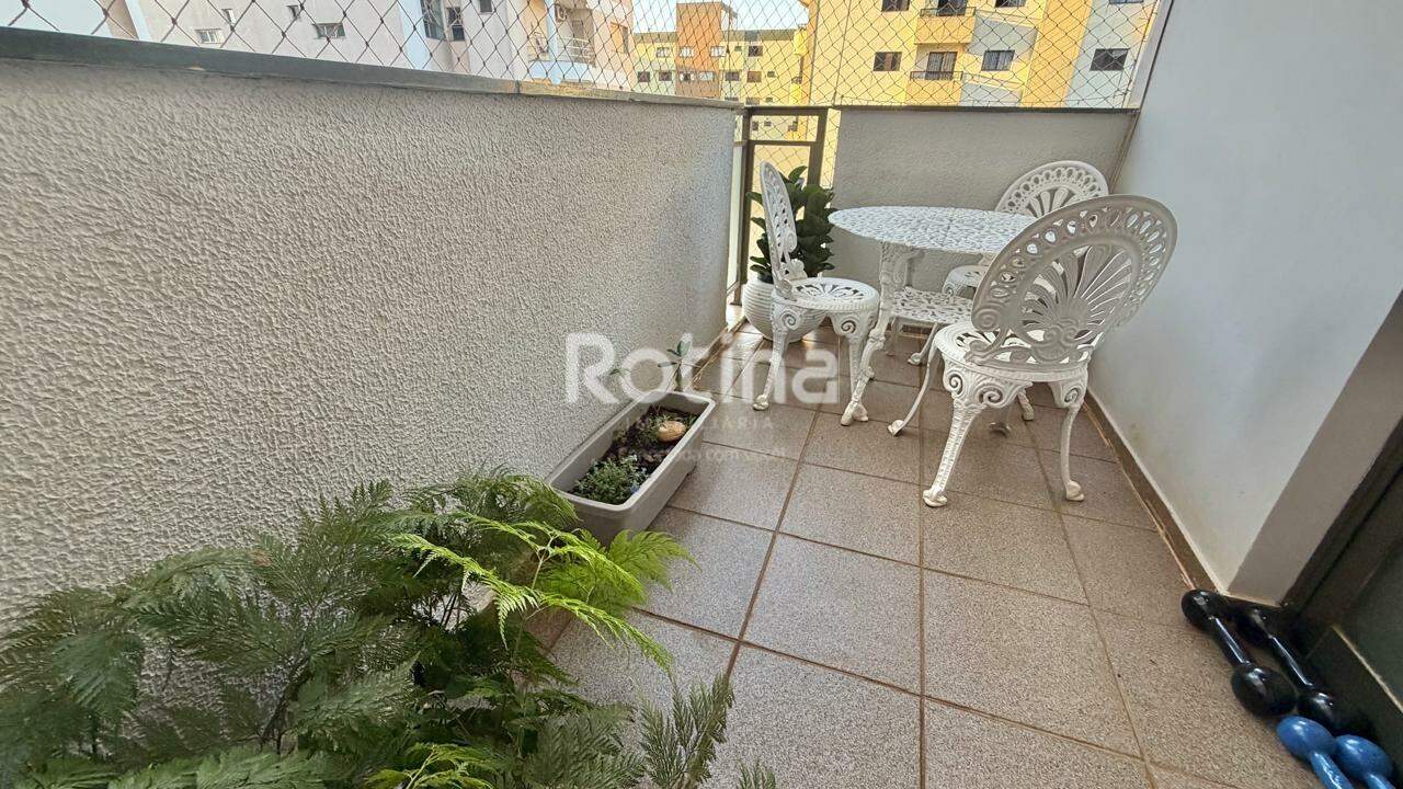 Apartamento à venda, 3 quartos em Uberlândia no bairro Santa Maria no valor de R$ 475.000,00 - Rotina Imobiliária: 