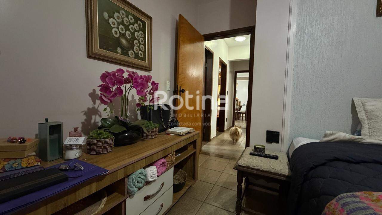 Apartamento à venda, 3 quartos em Uberlândia no bairro Santa Maria no valor de R$ 475.000,00 - Rotina Imobiliária: 