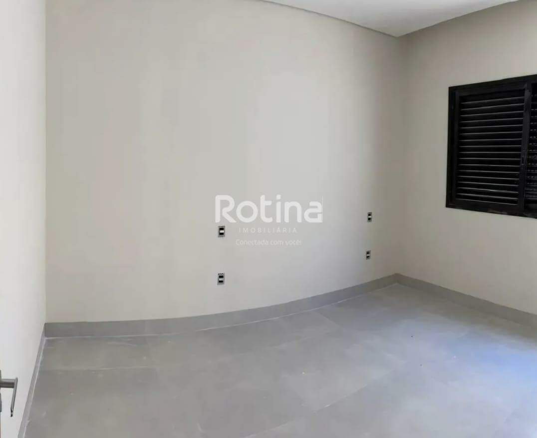 Casa à venda, 3 quartos em Uberlândia no bairro Grand Ville no valor de R$ 1.200.000,00 - Rotina Imobiliária: 