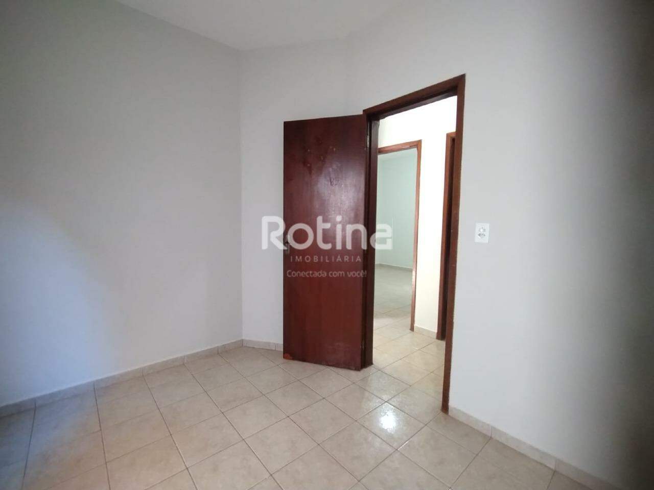 Casa à venda, 3 quartos em Uberlândia no bairro Alto Umuarama no valor de R$ 700.000,00 - Rotina Imobiliária: 