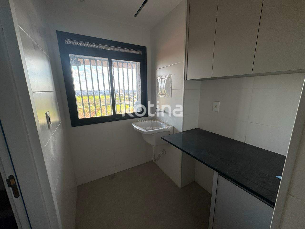 Apartamento para alugar, 3 quartos em Uberlândia no bairro Jardim Sul no valor de R$ 7.000,00 - Rotina Imobiliária: 