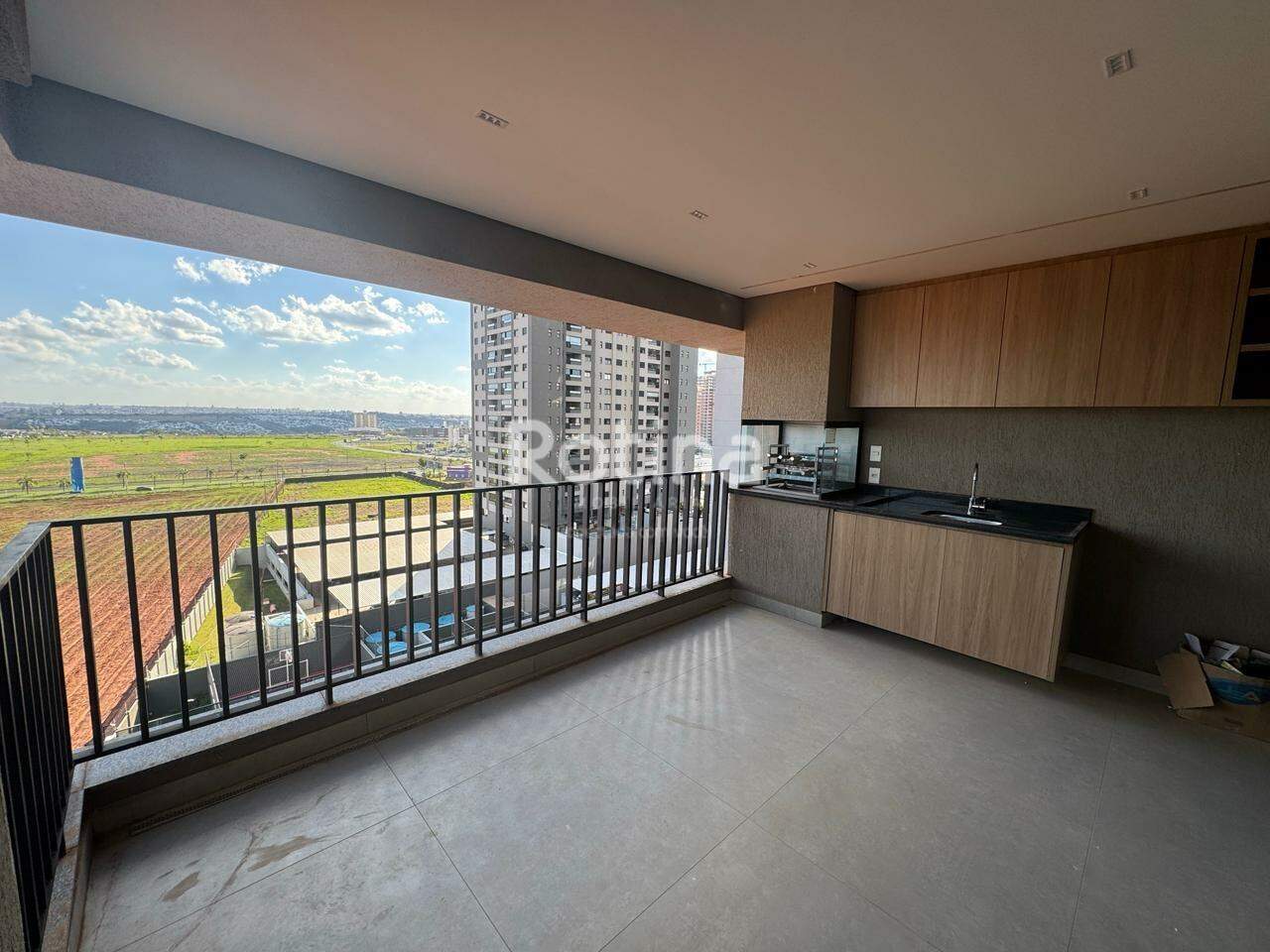Apartamento para alugar, 3 quartos em Uberlândia no bairro Jardim Sul no valor de R$ 7.000,00 - Rotina Imobiliária: 