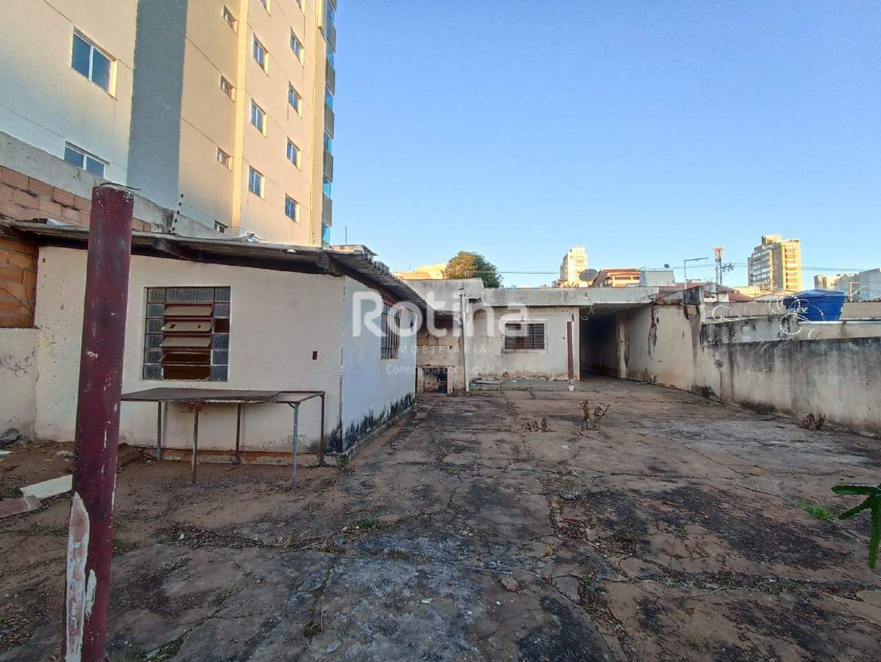 Terreno à venda, em Uberlândia no bairro Saraiva no valor de R$ 400.000,00 - Rotina Imobiliária: 