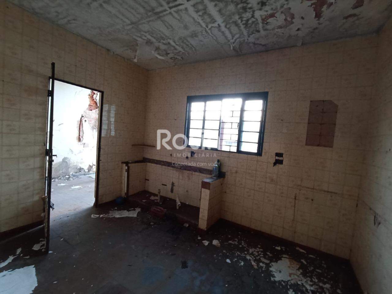 Terreno à venda, em Uberlândia no bairro Saraiva no valor de R$ 400.000,00 - Rotina Imobiliária: 