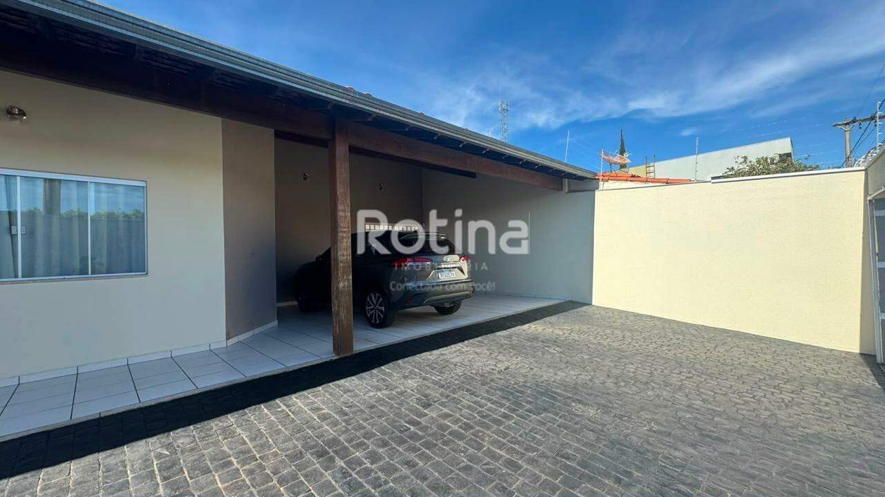 Casa à venda, 3 quartos em Uberlândia no bairro Segismundo Pereira no valor de R$ 787.000,00 - Rotina Imobiliária: 