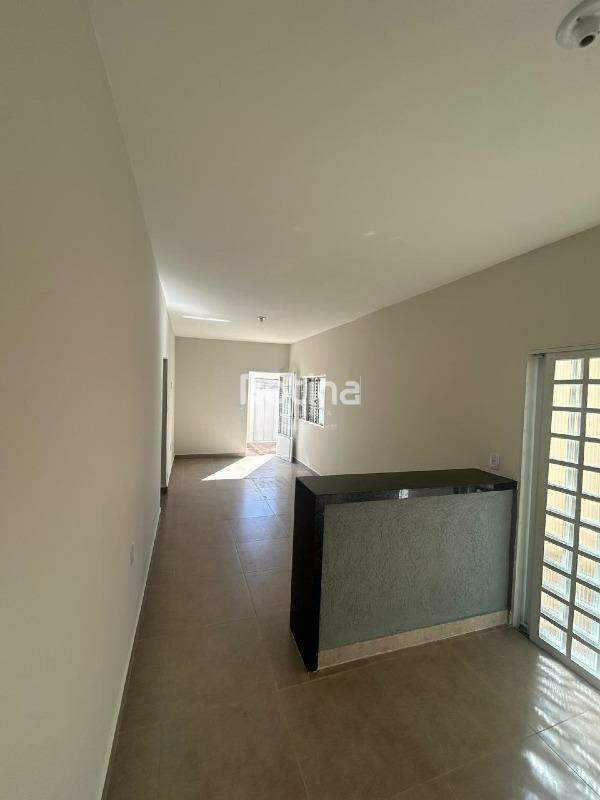 Casa à venda, 2 quartos em Uberlândia no bairro Segismundo Pereira no valor de R$ 219.000,00 - Rotina Imobiliária: 
