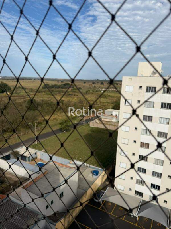 Apartamento à venda, 2 quartos em Uberlândia no bairro Jardim Holanda no valor de R$ 215.000,00 - Rotina Imobiliária: 