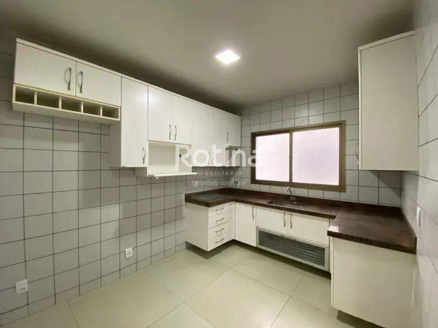 Apartamento à venda, 3 quartos em Uberlândia no bairro Santa Maria no valor de R$ 500.000,00 - Rotina Imobiliária: 
