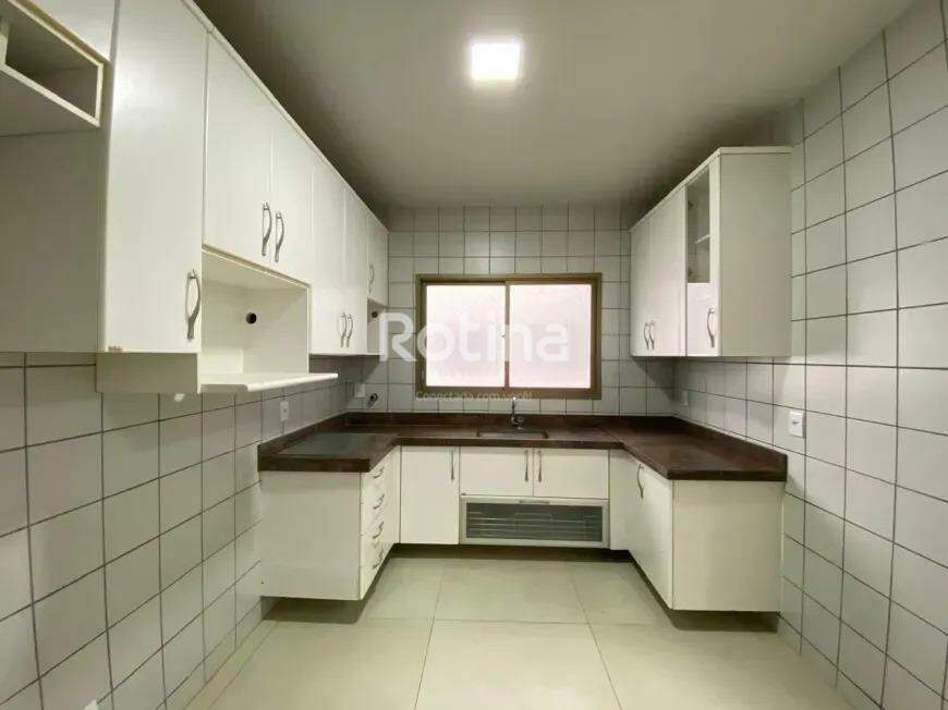 Apartamento à venda, 3 quartos em Uberlândia no bairro Santa Maria no valor de R$ 500.000,00 - Rotina Imobiliária: 