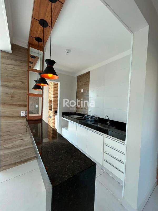 Apartamento para alugar, 2 quartos em Uberlândia no bairro Santa Mônica no valor de R$ 1.650,00 - Rotina Imobiliária: 