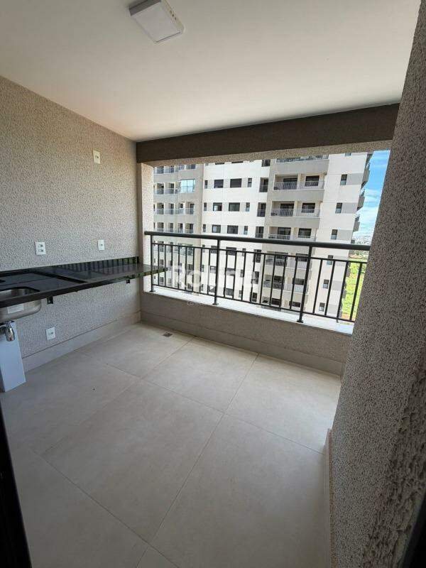 Apartamento para alugar, 3 quartos em Uberlândia no bairro Jardim Sul no valor de R$ 5.300,00 - Rotina Imobiliária: 