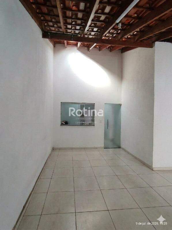 Casa à venda, 2 quartos em Uberlândia no bairro Jardim Holanda no valor de R$ 350.000,00 - Rotina Imobiliária: 