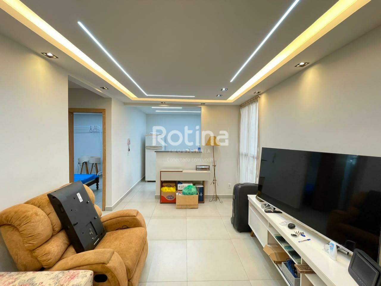 Apartamento à venda, 2 quartos em Uberlândia no bairro Aclimação no valor de R$ 230.000,00 - Rotina Imobiliária: 