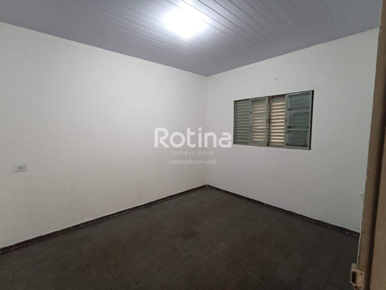 Casa à venda, 3 quartos em Uberlândia no bairro Nossa Senhora das Graças no valor de R$ 500.000,00 - Rotina Imobiliária: 