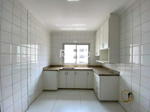 Apartamento à venda, 3 quartos em Uberlândia no bairro Santa Maria no valor de R$ 600.000,00 - Rotina Imobiliária: 