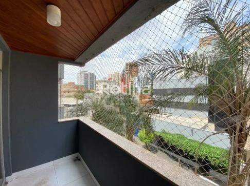 Apartamento à venda, 3 quartos em Uberlândia no bairro Santa Maria no valor de R$ 600.000,00 - Rotina Imobiliária: 