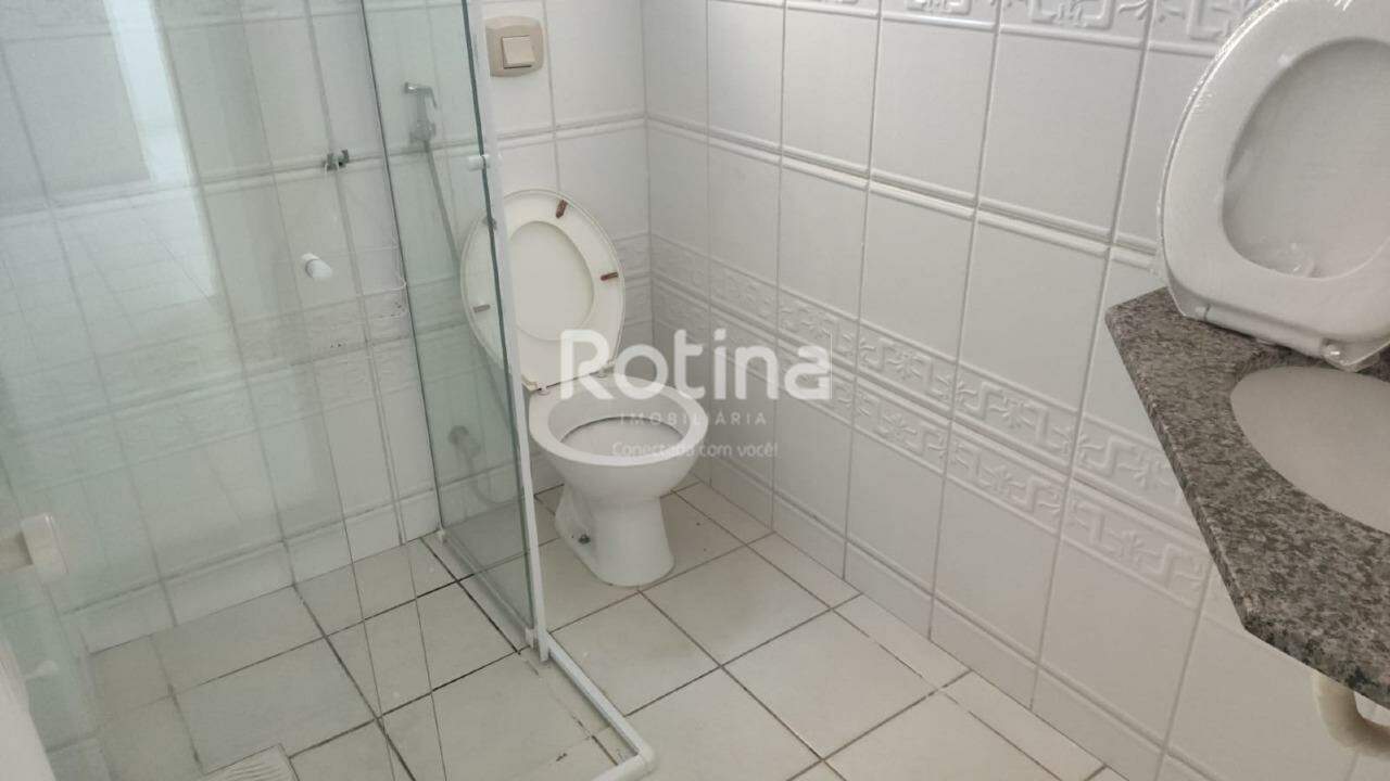Apartamento para alugar, 2 quartos em Uberlândia no bairro Umuarama no valor de R$ 1.750,00 - Rotina Imobiliária: 