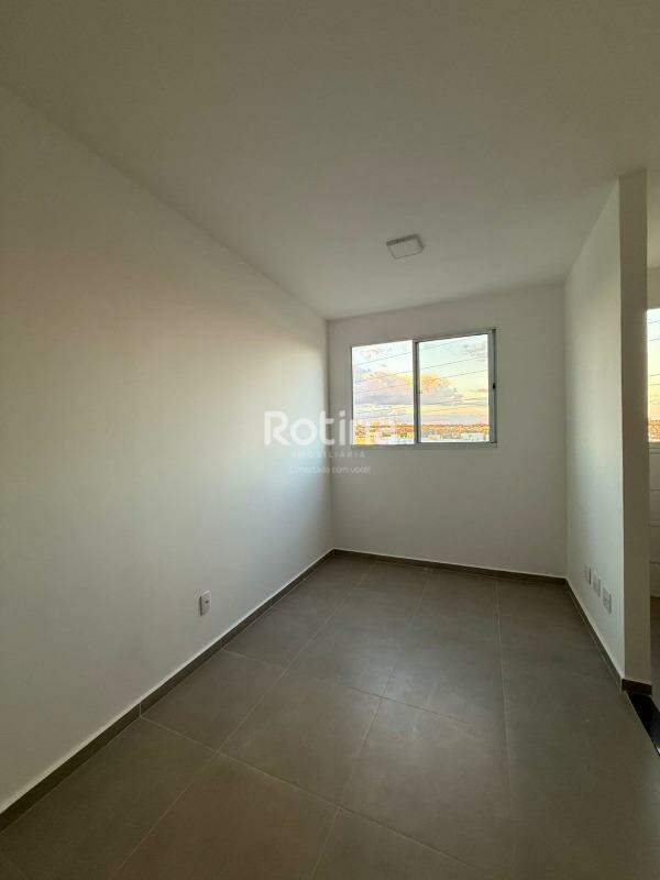 Apartamento à venda, 2 quartos em Uberlândia no bairro Gávea no valor de R$ 200.000,00 - Rotina Imobiliária: 