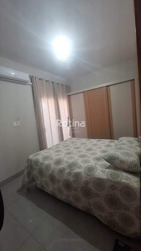 Casa para alugar, 2 quartos em Uberlândia no bairro Segismundo Pereira no valor de R$ 2.800,00 - Rotina Imobiliária: 